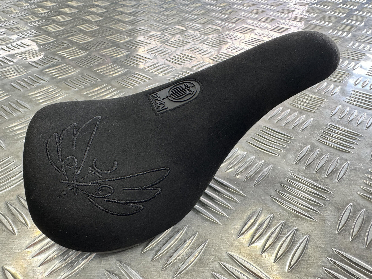 Colony Sigil Pivotal Seat (Sean Gardner Sig)