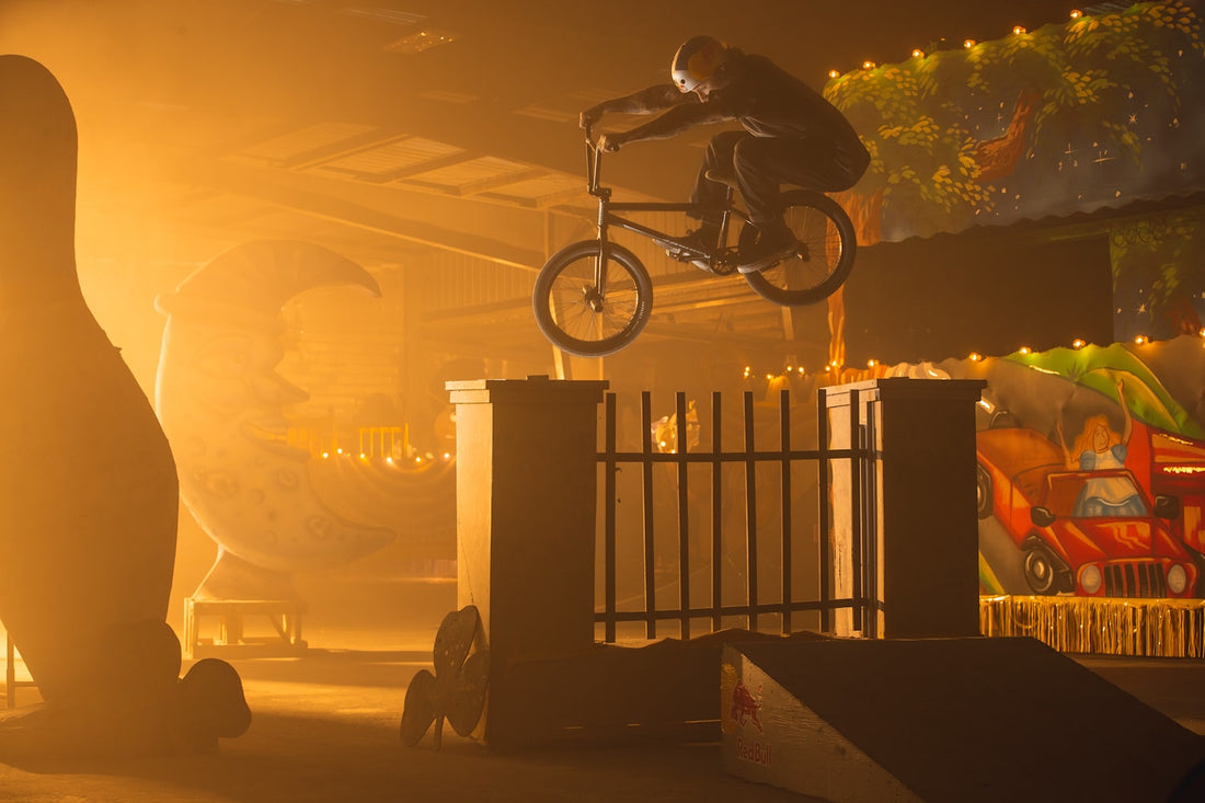 Broc Raiford riding his Sunday Darkwave BMX setup