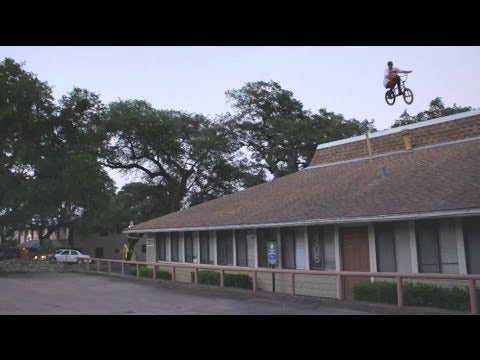 Charlie Crumlish riding BMX on S&M Fu-Bars
