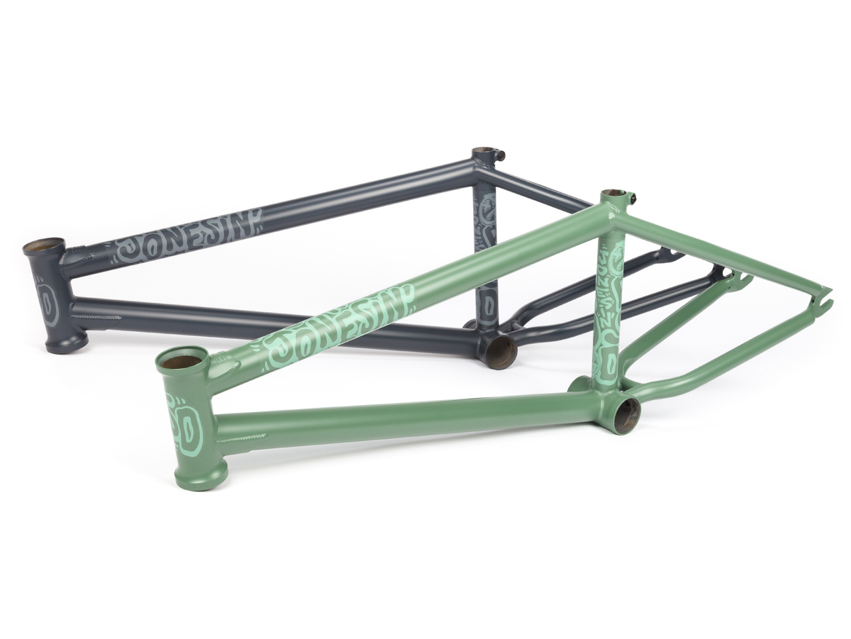 BSD Jonesin (Sam Jones) Frame – Apricot / Wh: 20" - Tt: 21.0"