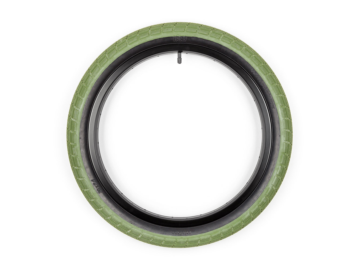 BSD Donnasqueak Tyre