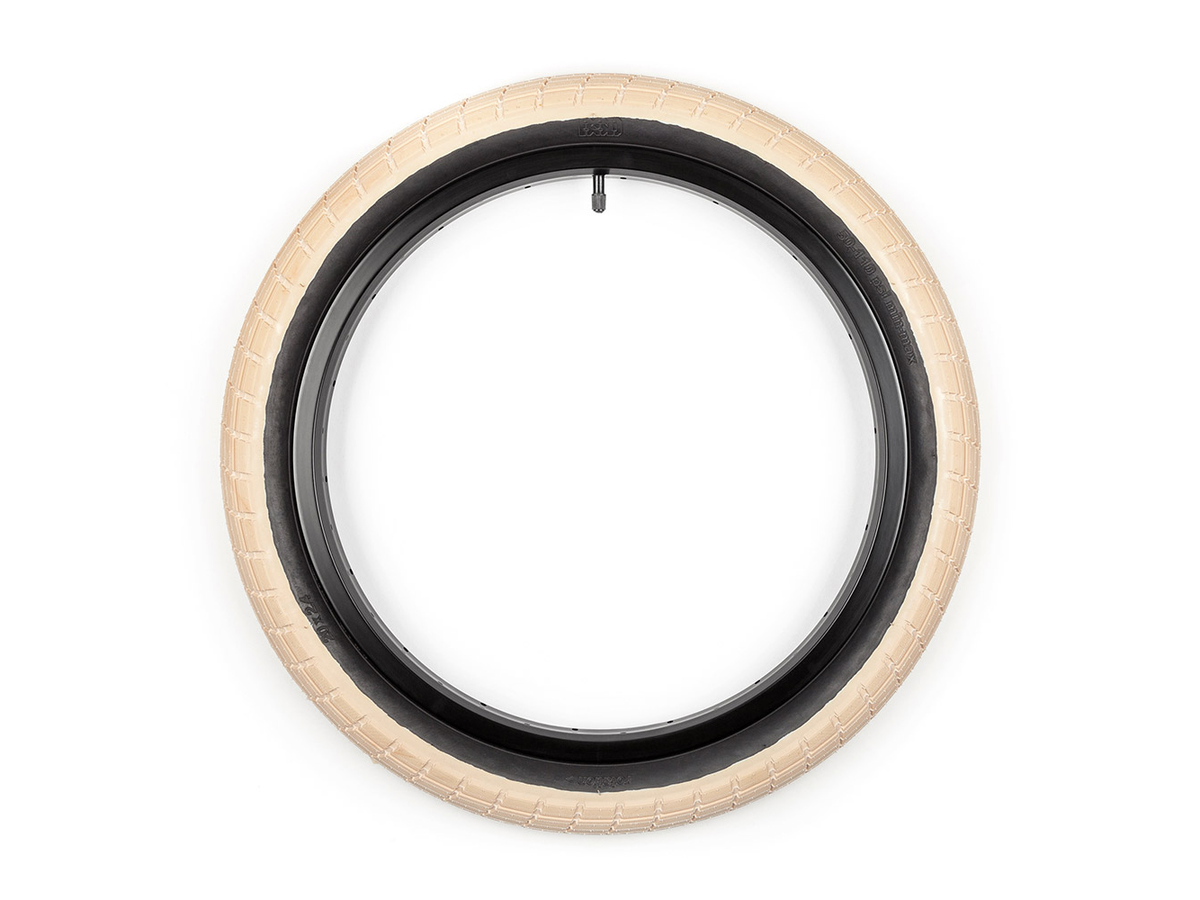 BSD Donnasqueak Tyre