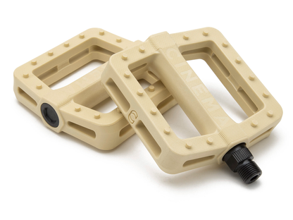 Cinema Tilt Pedals - Cream