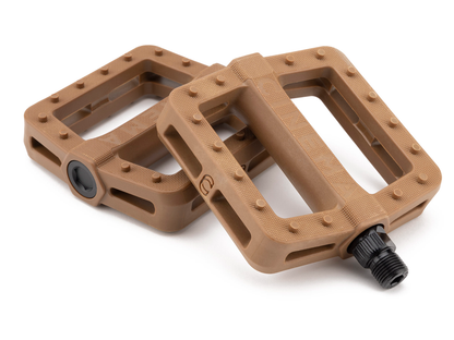 Cinema Tilt Pedals - Gum