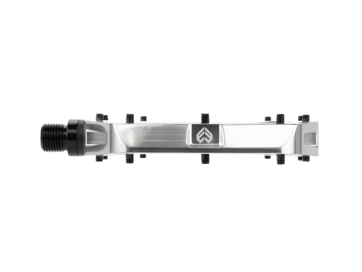 Éclat Surge XL Pedals