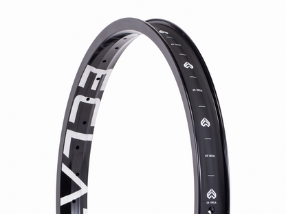 Éclat Bondi Logo Rim – Carbon Gunmetal