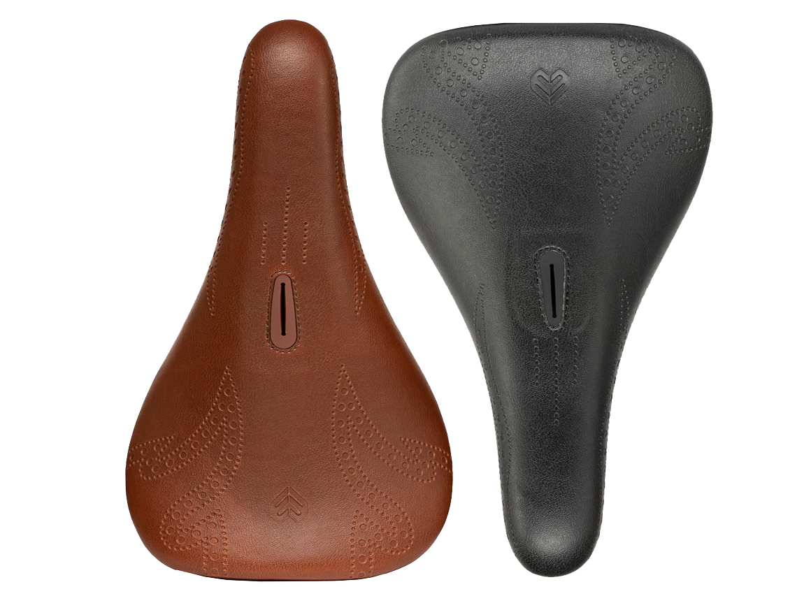Éclat Exile X Tyson Pivotal Seat – Black Leather