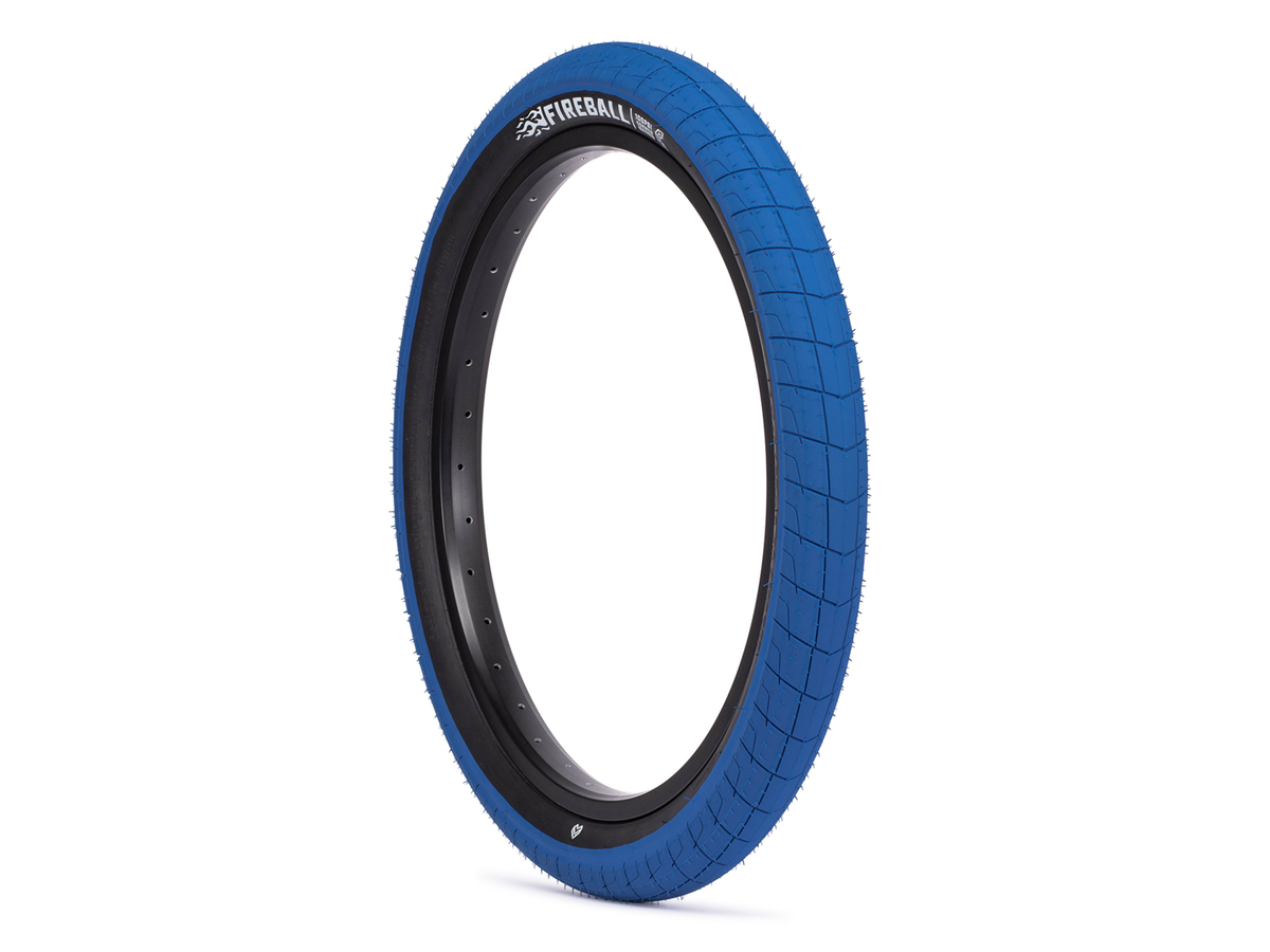 Éclat Fireball Tyre