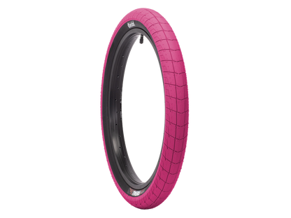 Éclat Fireball Tyre