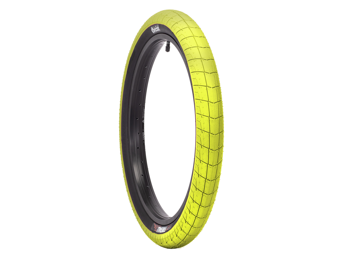 Éclat Fireball Tyre