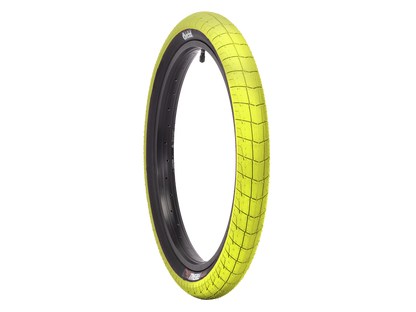 Éclat Fireball Tyre