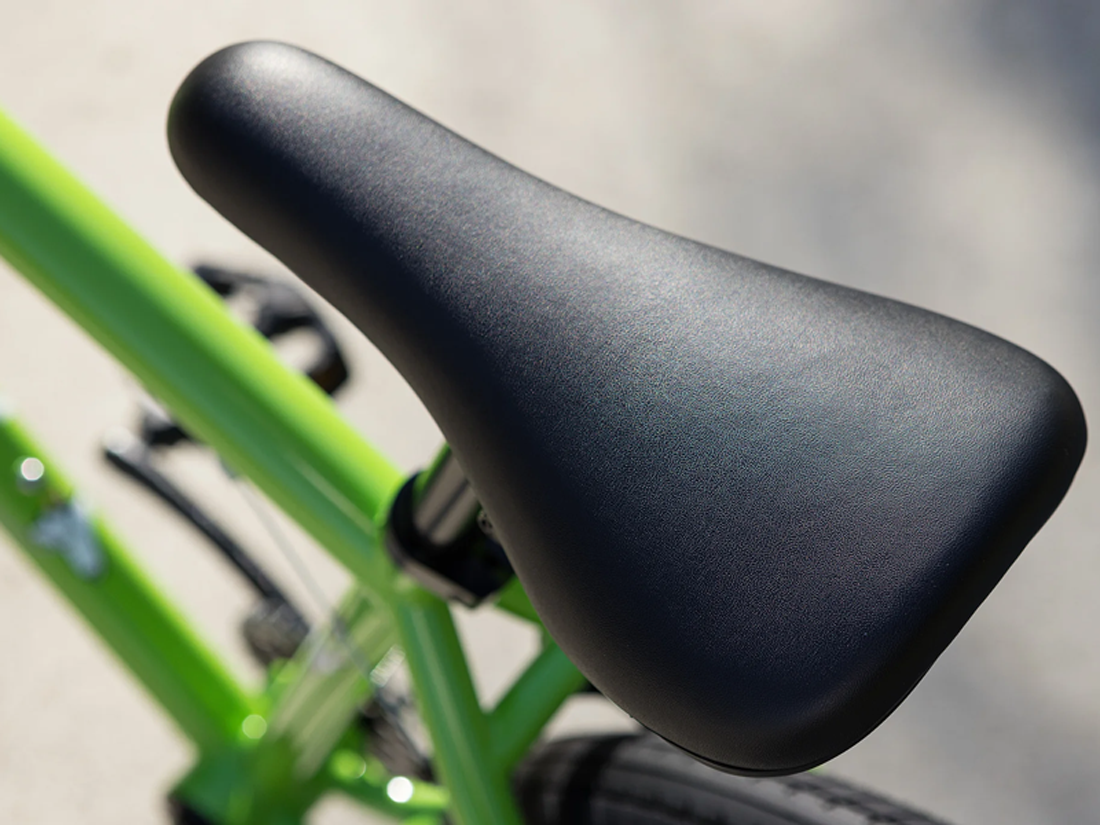 Fairdale 24" Macaroni Bike – additional product view
