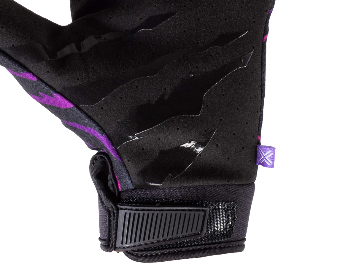 Fuse Chroma Night Panther Gloves