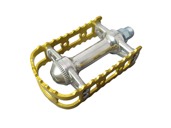 MKS BM-7 Bear Trap Caged Pedals