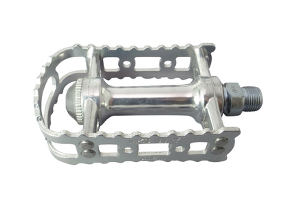 MKS BM-7 Bear Trap Caged Pedals