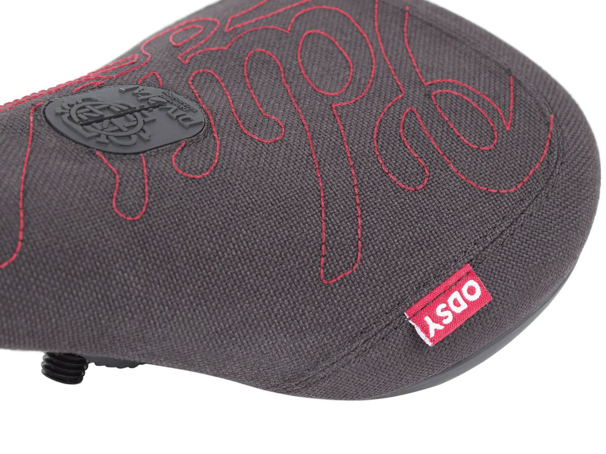Odyssey Big Stitch Pivotal Seat