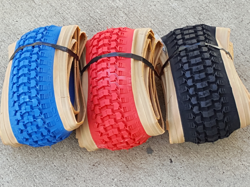 PANARACER NTKK Snakebelly Tyre