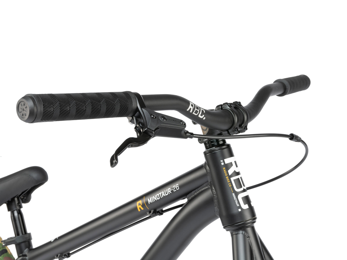 Radio 26" Minotaur Bike – additional product view