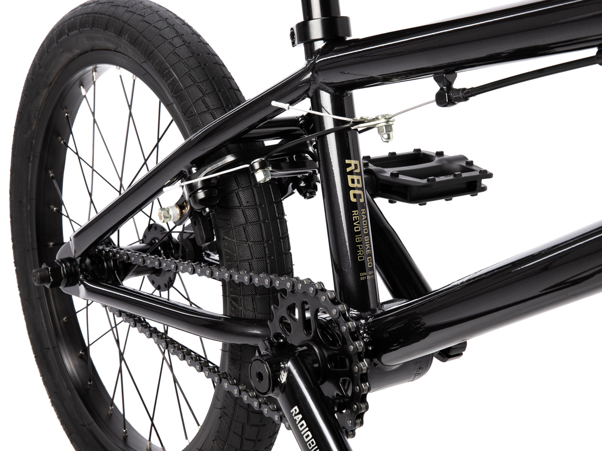 Radio 18" Revo Pro Bike – additional product view