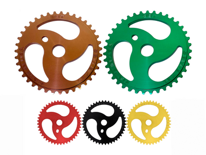 S&M Chainsaw Front Sprocket – Gold / 33t
