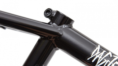 S&M Dagger Frame – Gloss Black / Wh: 20" - Tt: 20.75"