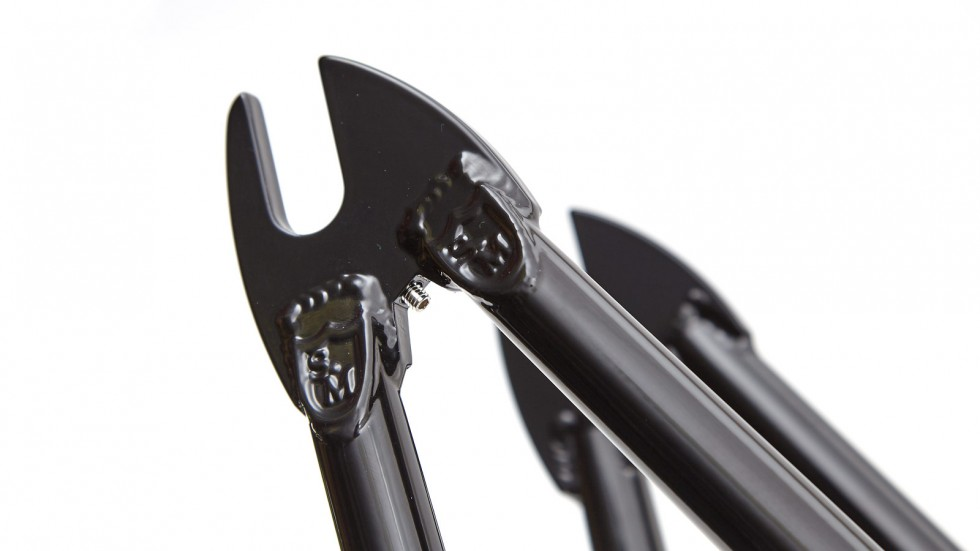 S&M Dagger Frame – additional product view