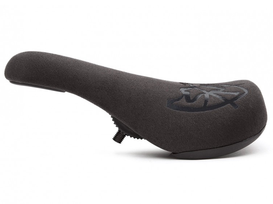 S&M Stealth Pivotal Seat