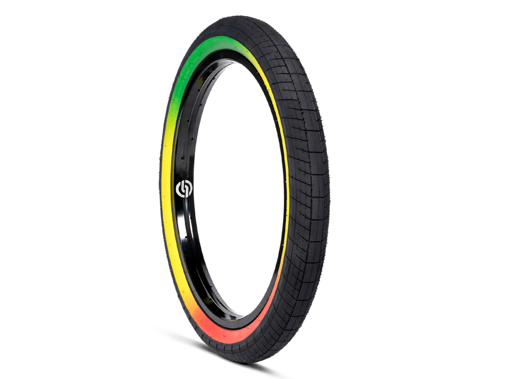 SaltPlus Sting Tyre – Rasta / 20 X 2.35"