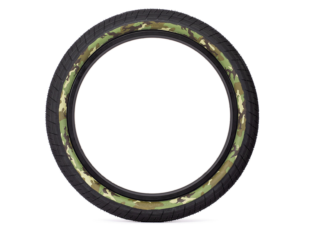 SaltPlus Sting Tyre – Black/Snow Camo Wall / 20 X 2.40"