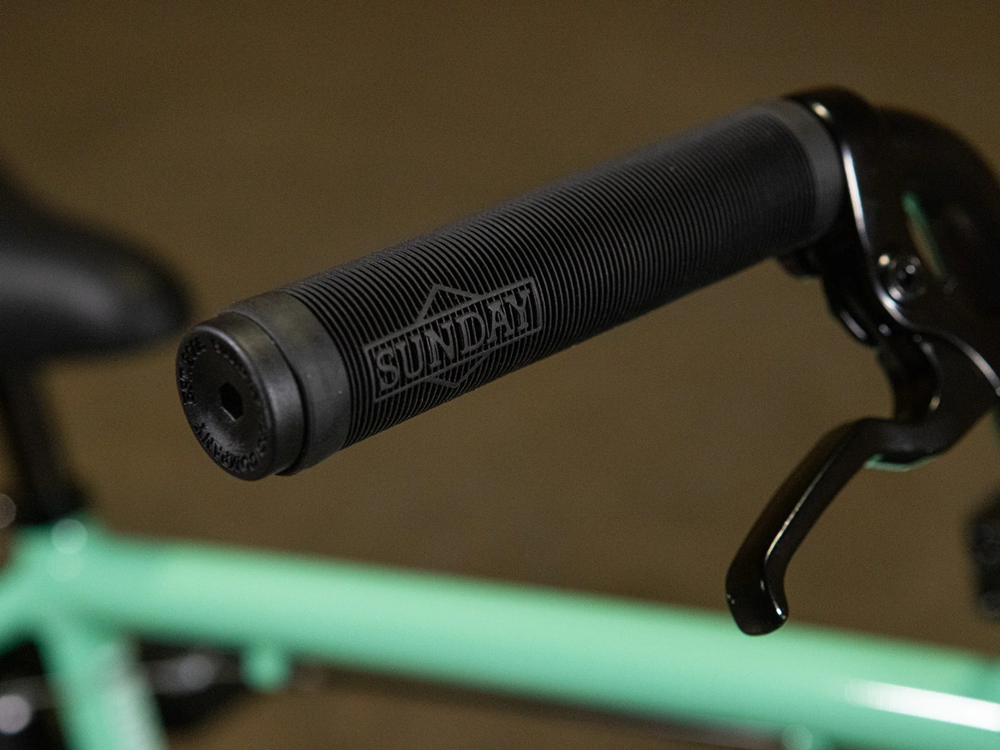 Sunday 18" Primer AL Bike