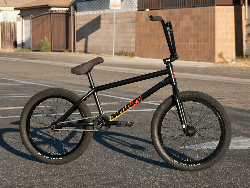 Sunday 20" Soundwave Special Bike – Gloss Notebook Yellow / LHD