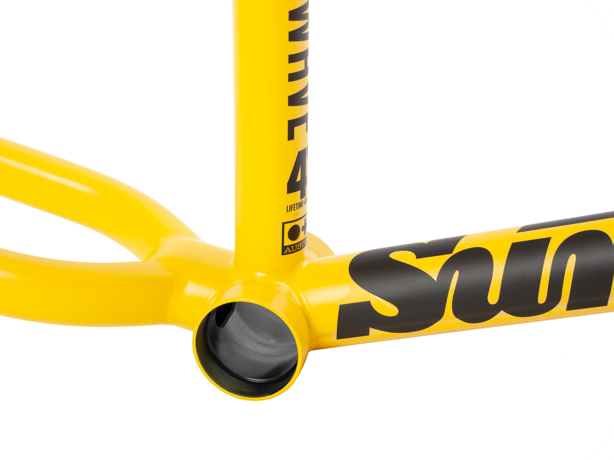 Sunday Soundwave V3 Frame – Gloss Sand / Wh: 20" - Tt: 21.25"