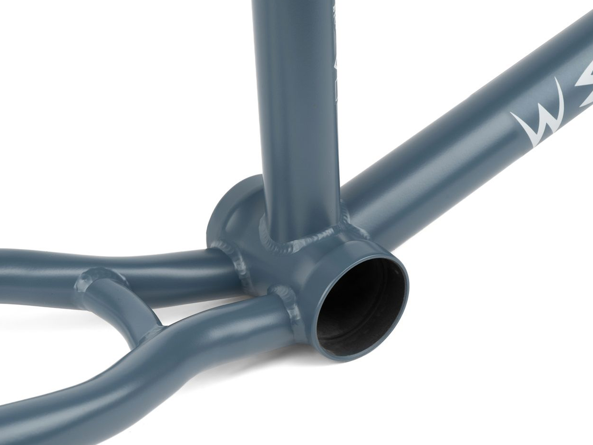 WETHEPEOPLE Chaos Machine 20 V2 (Jones-Peni) Frame