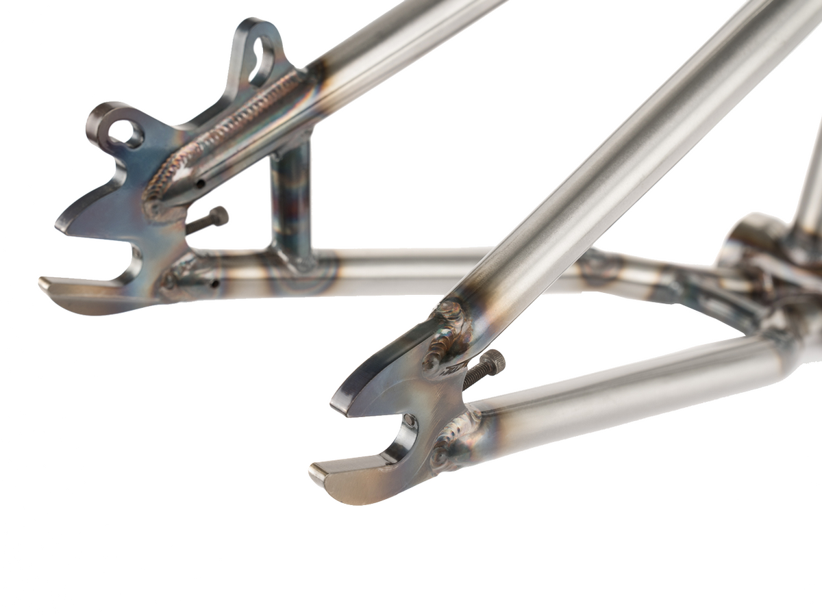 Wethepeople Chaos Machine 20 (Jones-Peni) Frame – Moss Green